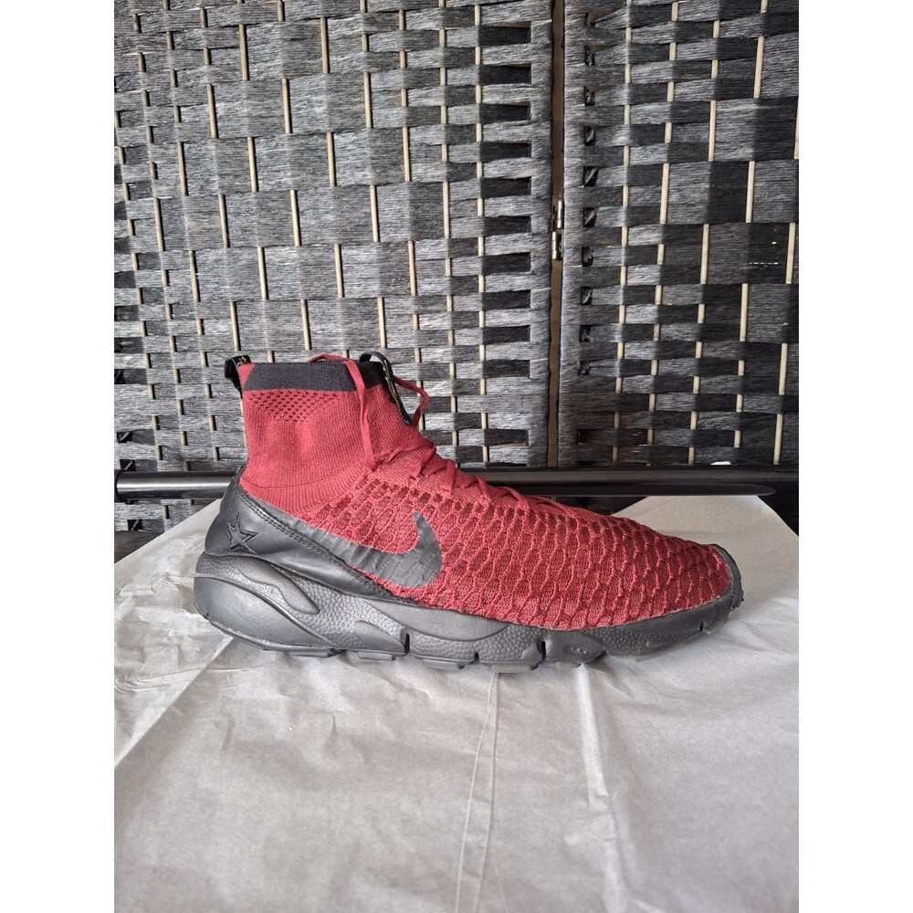 Nike Air Footscape Magista Flyknit FC Sneakers Mens 11.5 Team Red 830600-600